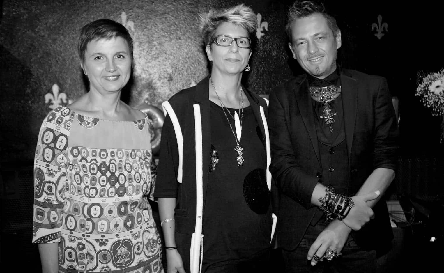 Livia Stoianova Yassen samouilov Lydia Kamitsis aux vernissage on aura tout vu de la tour jean sans peur