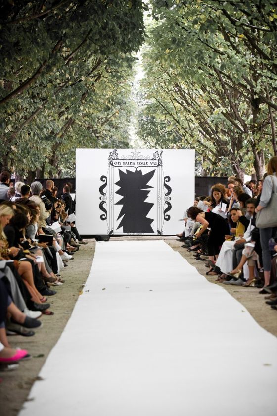 Fashion Week Paris, Jardin du Palais Royal, On Aura Tout Vu