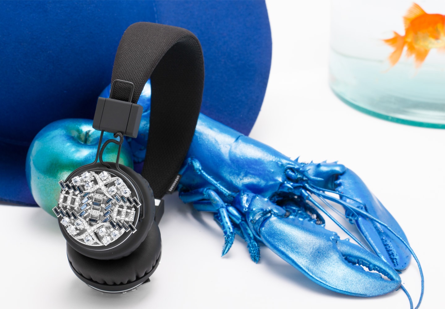 headphones-collection-accessories-by-on-aura-tout-vu-ss17-aquatic-sequences