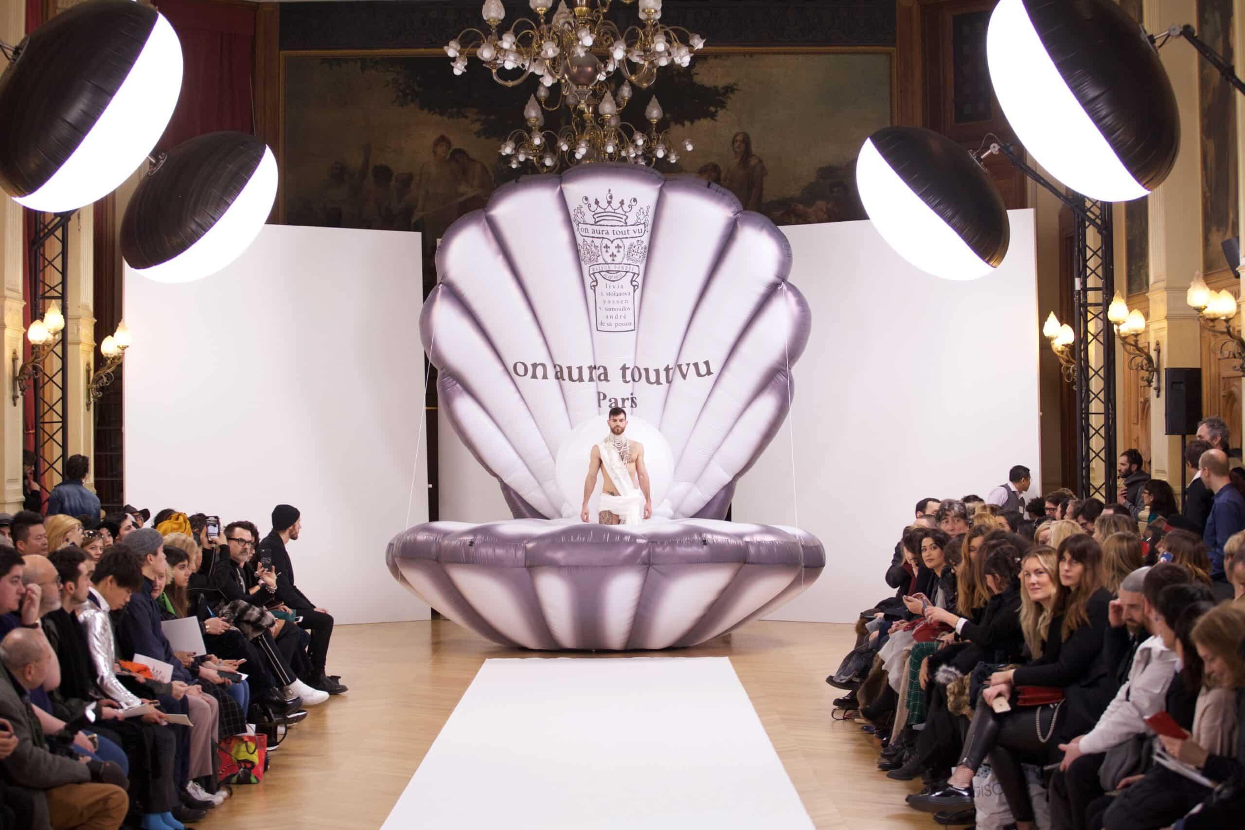 ON AURA TOUT VU Couture collection spring-summer 2017 on aura tout vu couture s17 haute couture fashion week yassen samouilov livia stoianova