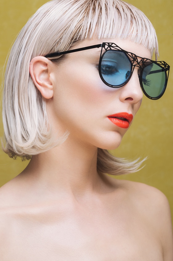 black frames eyewear by on aura tout vu sunglases 