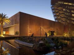 Exposition Fashioning San Francisco avec On Aura Tout Vu the-new-de-young-museum-in-golden-gate-park-on-aura-tout-vu